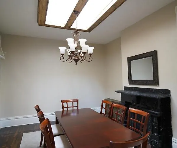 3e *historic Gem* Heart Of Southside-sleeps 10 Appartement